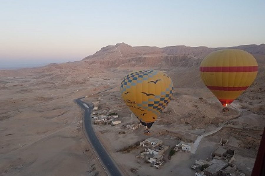 3-Hour Hot Air Balloon Sunrise Over Luxor